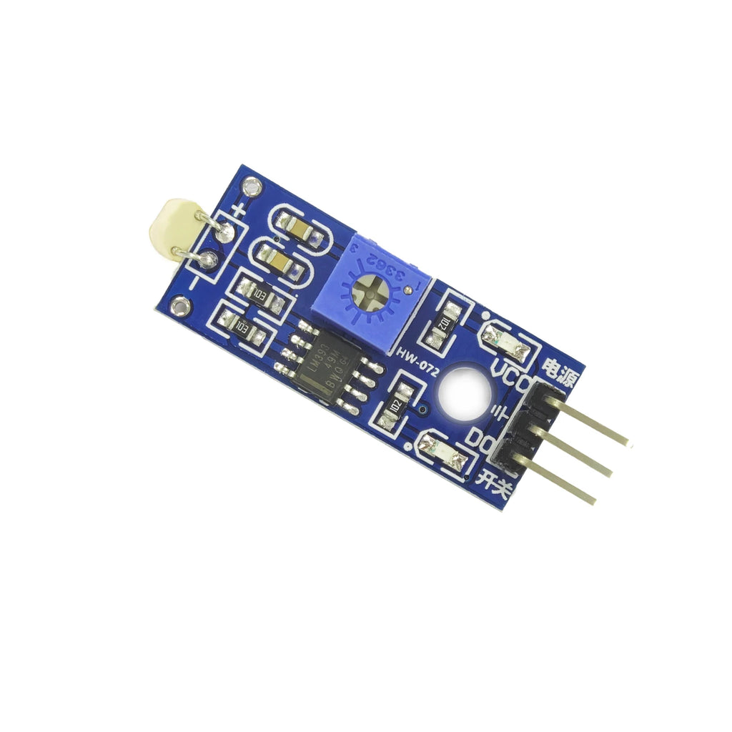 Photosensitive Sensor Module 5516 Photoresistor Sensor LDR Light Detection 3Pin 3.3V-5V for Arduino DIY Adjustable Robot