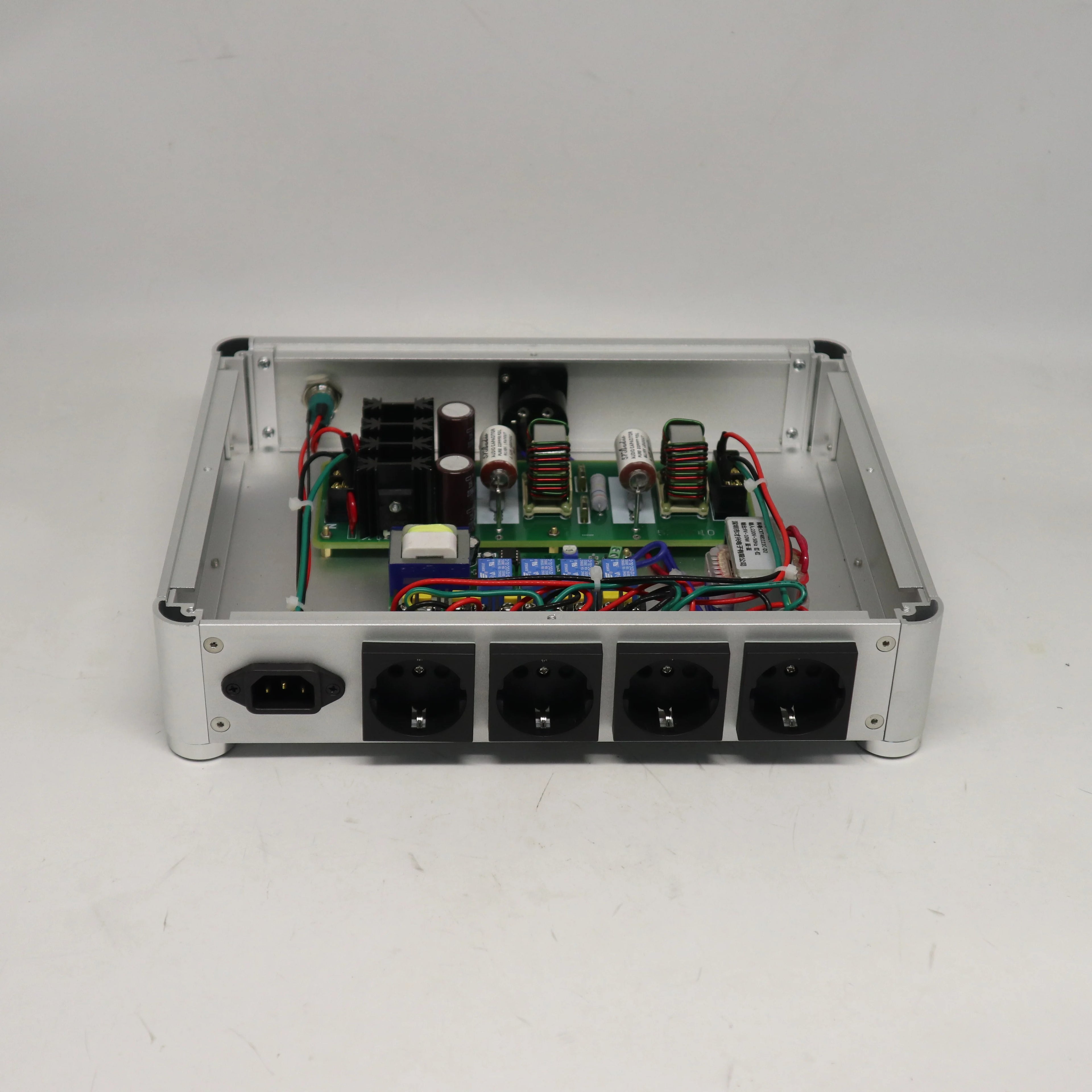HIFI Audio Power Filter High-Power Filter Lightning Protection and Anti-interference Plug-in Power Supply