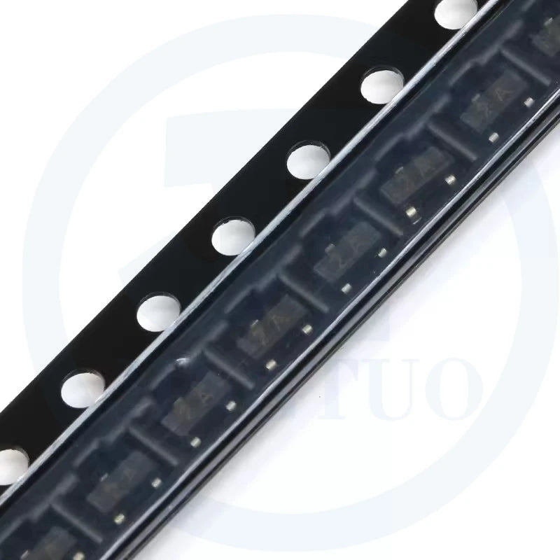 100pcs MMBT3906 2A 2N3906 0.2A/40V SOT-23 PNP SMD Chip Transistor