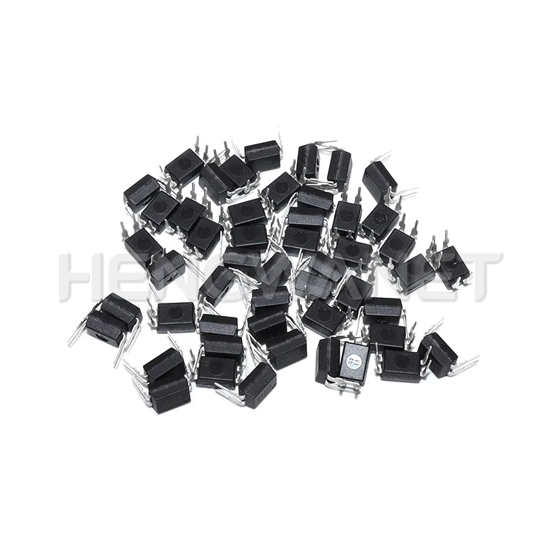 50PCS PC817 PC817C 817 817C EL817 5v Optocoupler FL817C PS817C DIP4 DIP Opto Coupler New and Original Optical Isolation IC Chip