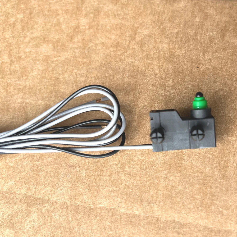 G305 Series Waterproof Normal Closed Micro Switch with 2 Wire NC for Auto G305-130F00B34D-FL550