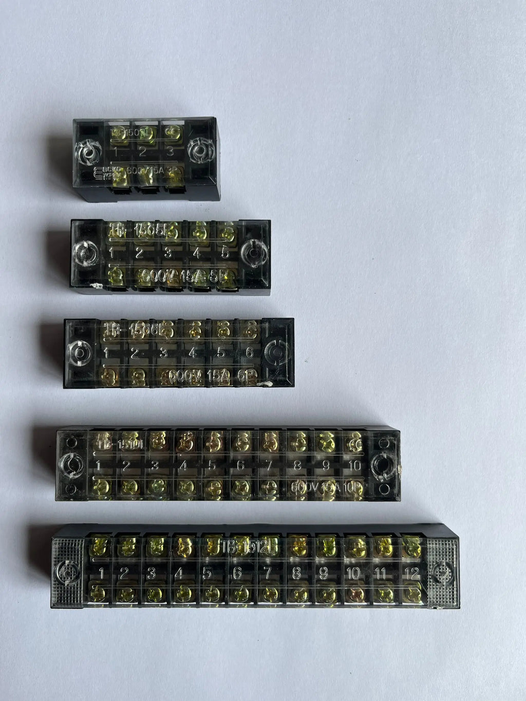 1PCS TB1506 Dual Row Barrier Screw Terminal Block Strip Wire Connector Fixed Wiring Board 600V 15A