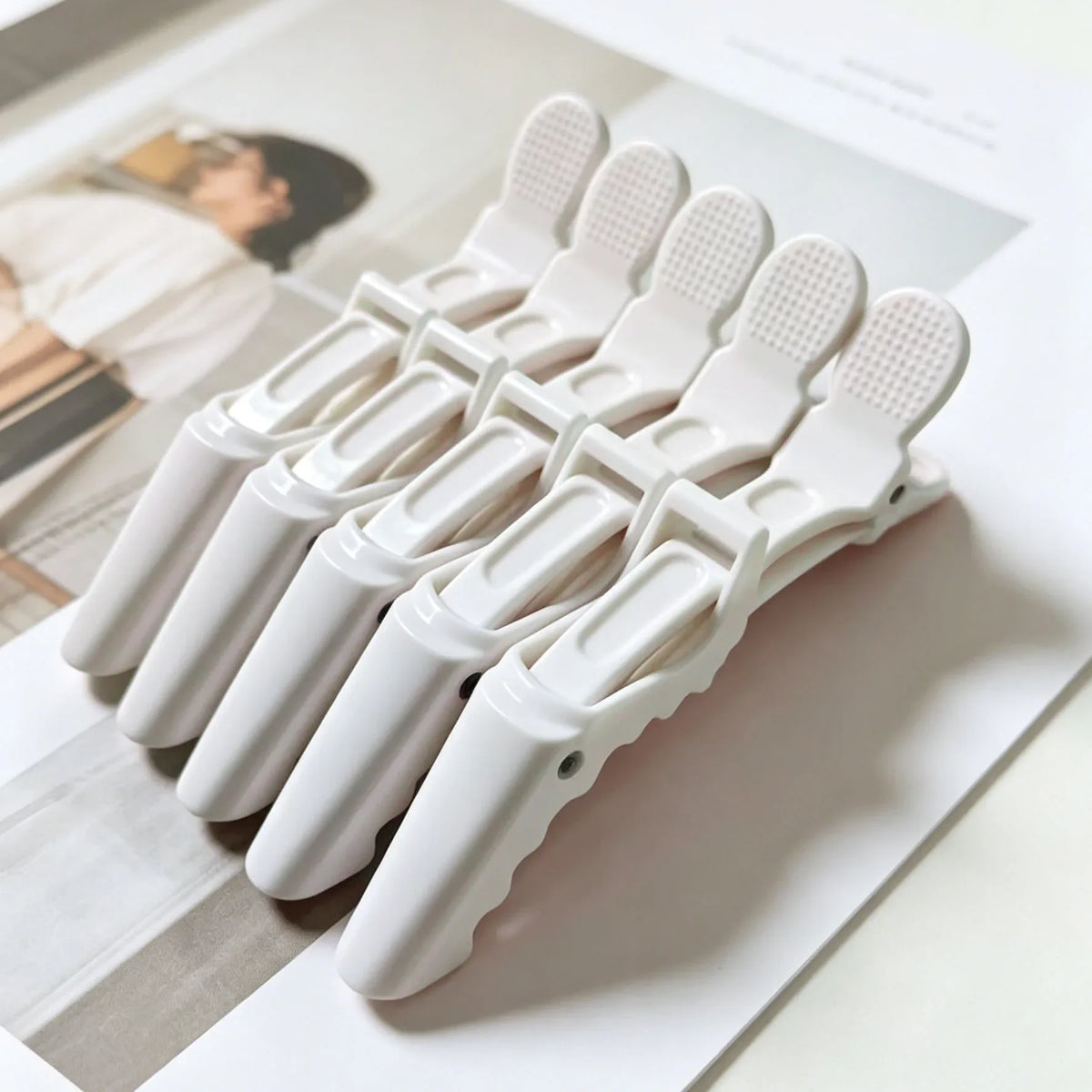 WholesaleAlligator Hair Clips HairdressingClampsClaws SectionClip Barber Crocodile Hairpin Salon Styling Tools Hair Accessories