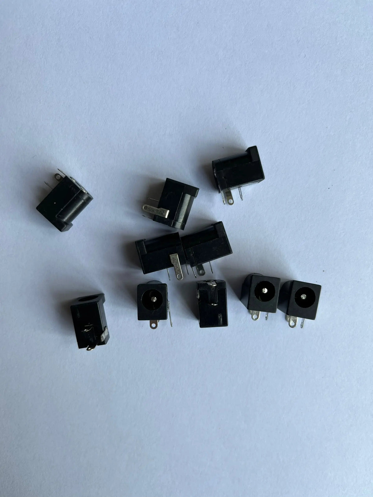 10Pcs PCB Mount 5.5 x 2.1 mm DC005 Female DC Power Jack Plug Socket Connector Black