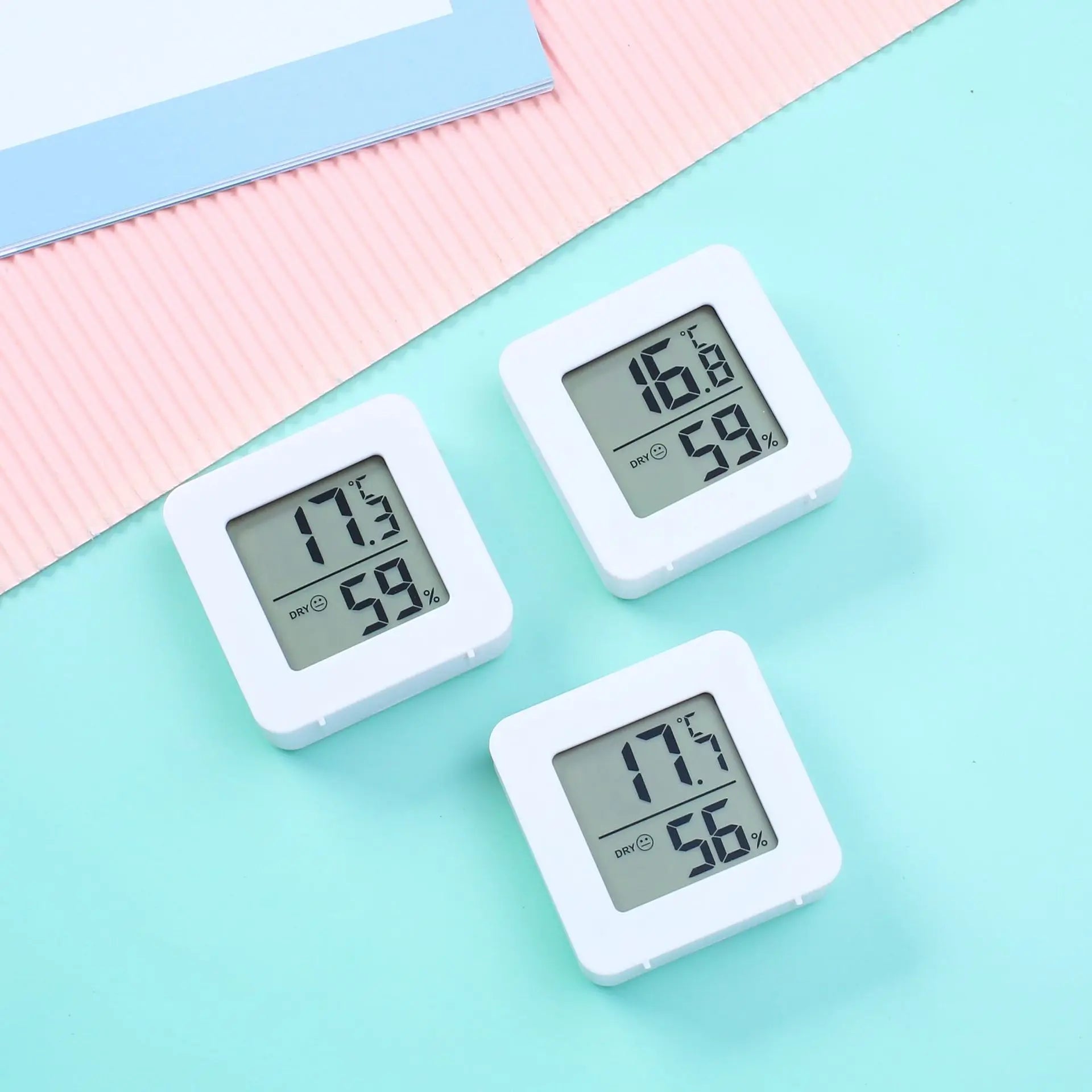 Temperature and Humidity Meter Mini Portable Humidity Digital Electronic Temperature Detection Meter for Bedroom