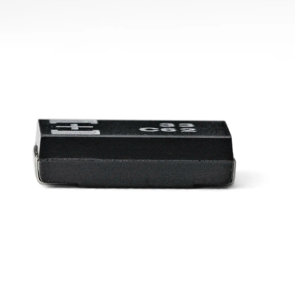 10pcs/lot 16V 25V 33uF 60mR 70mR 7343 16TQC33MYFD 25TQC33MYF  Type D SMD Polymer tantalum capacitors Low ESR New and original