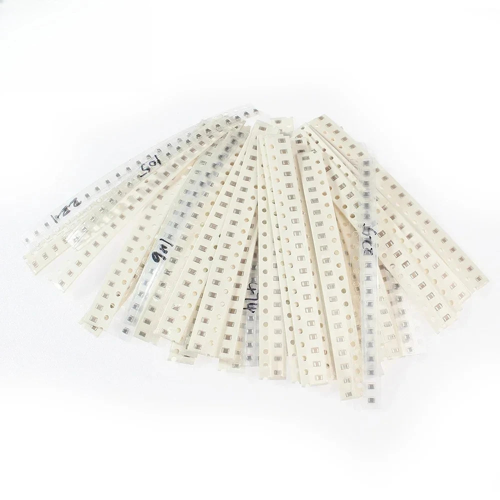 720pcs 0603 0805 1206 SMD Ceramic Capacitors Assortment Kit 36Values 1pF-10uF Electronic Capacitor Set 36 Values X 20pcs