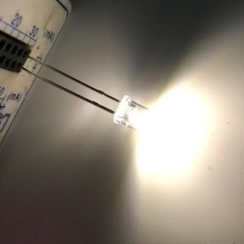 100pcs 5mm Flat Top White Red Yellow Blue Green Emitting Diode LED Wide Angle Ultra Bright Bulbs F5 5mm Light Lamp Diodes