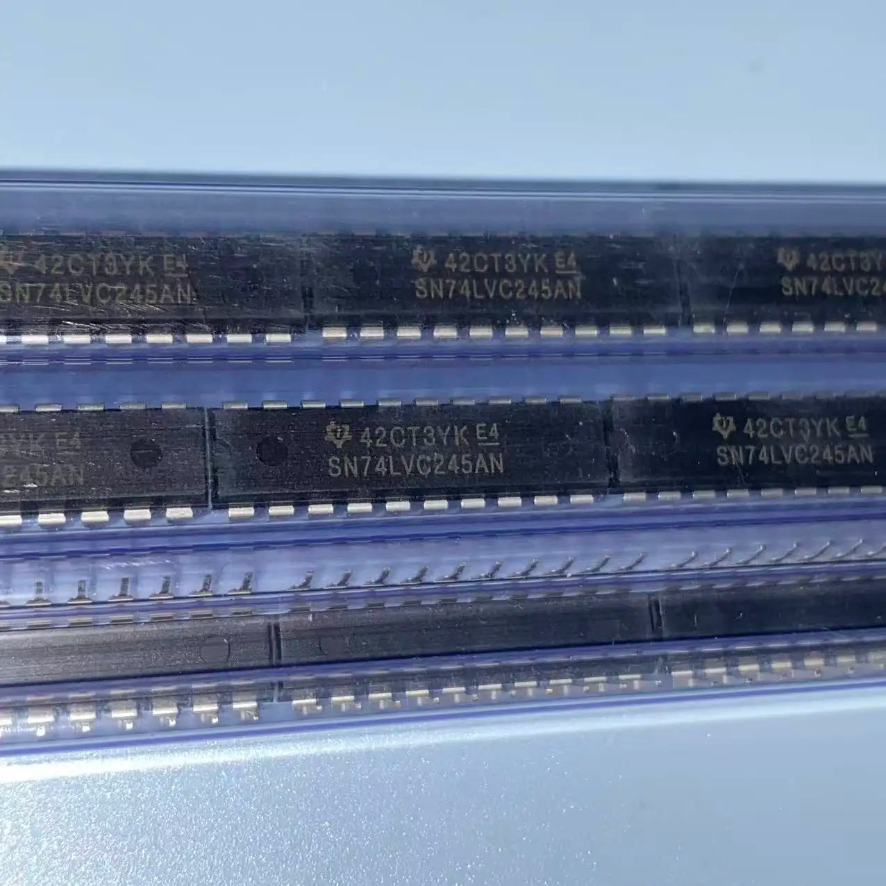 5 Pcs/Lots SN74LVC245AN SN74LVC245 74LVC245 74LVC245AN DIP-20 IC TXRX NON-INVERT 3.6V 20DIP IC Chips In Stocks