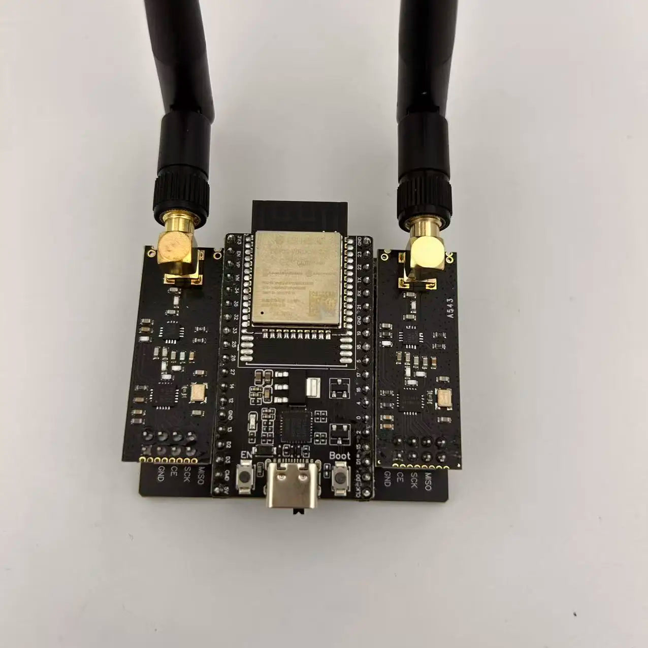 ESP32DevKitC NRF24L01 PA+LNA 2.4G LongDistance RF Transceiver BoosterModule For DIY Smart Home IoT WirelessDevelopment Accessory