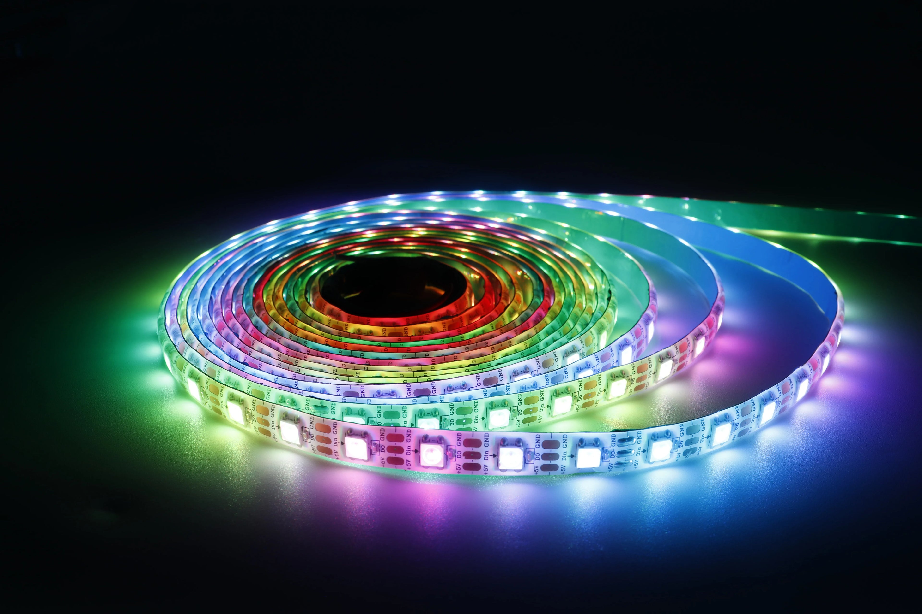 WS2812B WS2815 WS2811 WS2813 5050SMD Addressable LED Strip RGB Full Color Smart Programmable Led Lights Atmosphere Home Decor