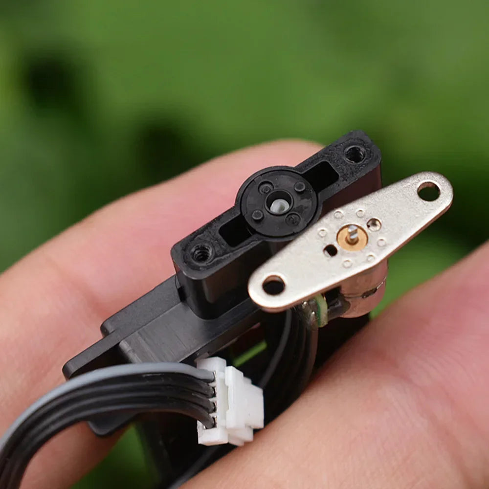 Mini 6mm Stepper Motor Stroke 30mm Slider Screw Stepper Motor 2-Phase 4-Wire Linear Actuator Micro Stepping Motor with Slider