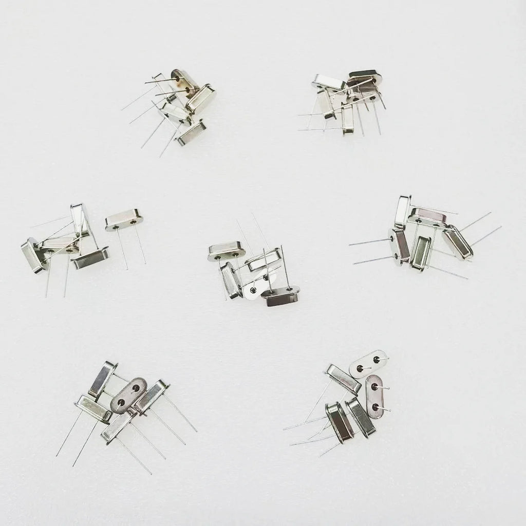 10Values HC-49S Quartz Resonator DIP Crystal Oscillator Kit 4MHz 6MHz 8MHz 12MHz 16MHz 24MHz 25MHz 48MHz 2Pin DIY Electronic Set