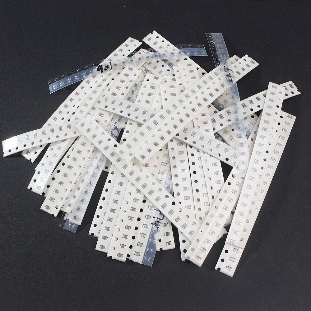 36Values 1pF-10uF Electronic Capacitor Set 0603 0805 1206 SMD Ceramic Capacitors Assortment Kit 36 Values X 20pcs=720pcs