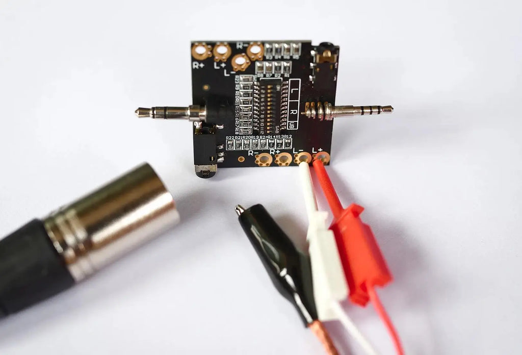 E1DA Cosmos ADC DM Hi-Precision Analog To Digital Converter For Audio Testing